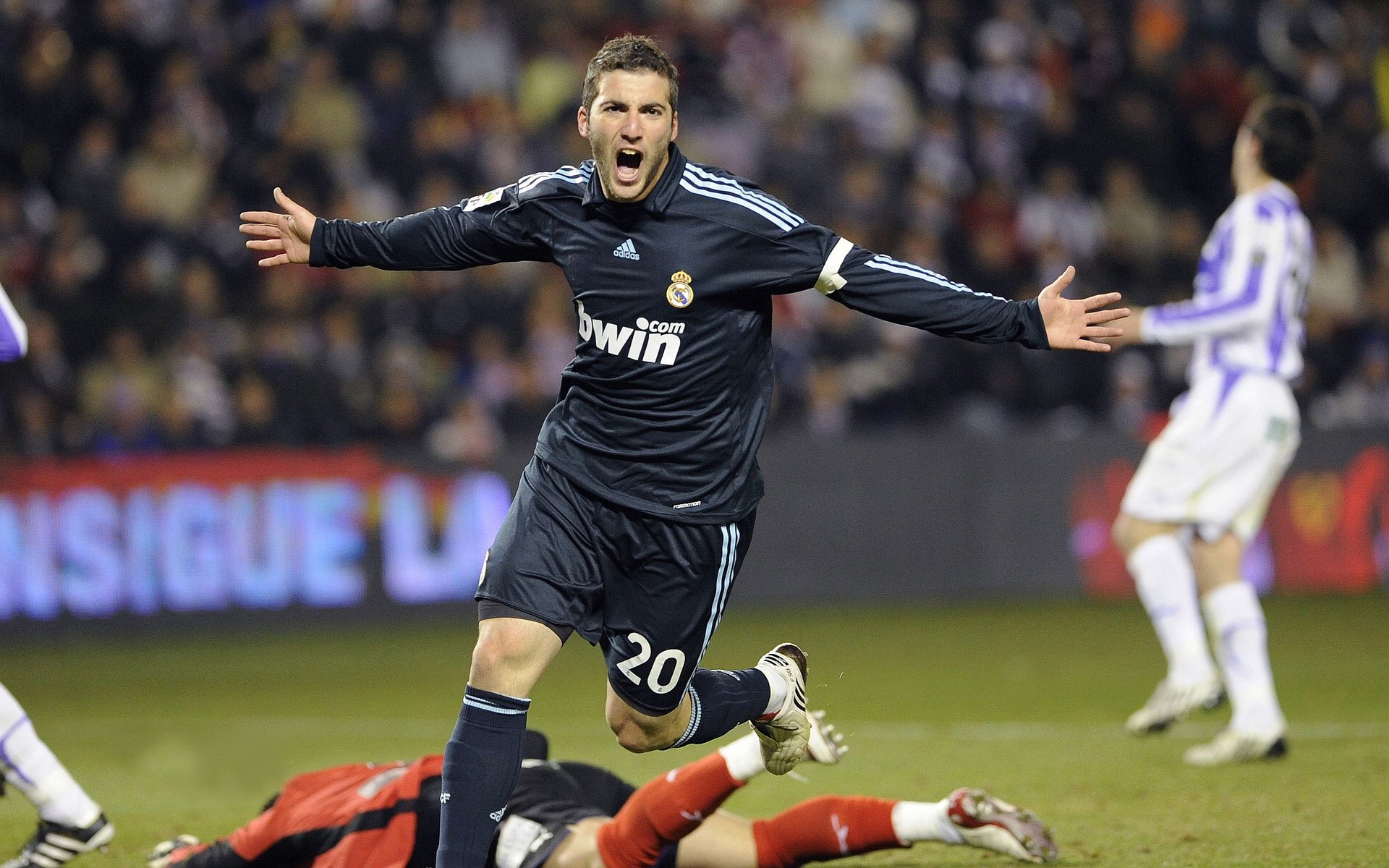 末节封神！德里赫特导演逆转，洪都拉斯横扫沙特诠释足球唯一性