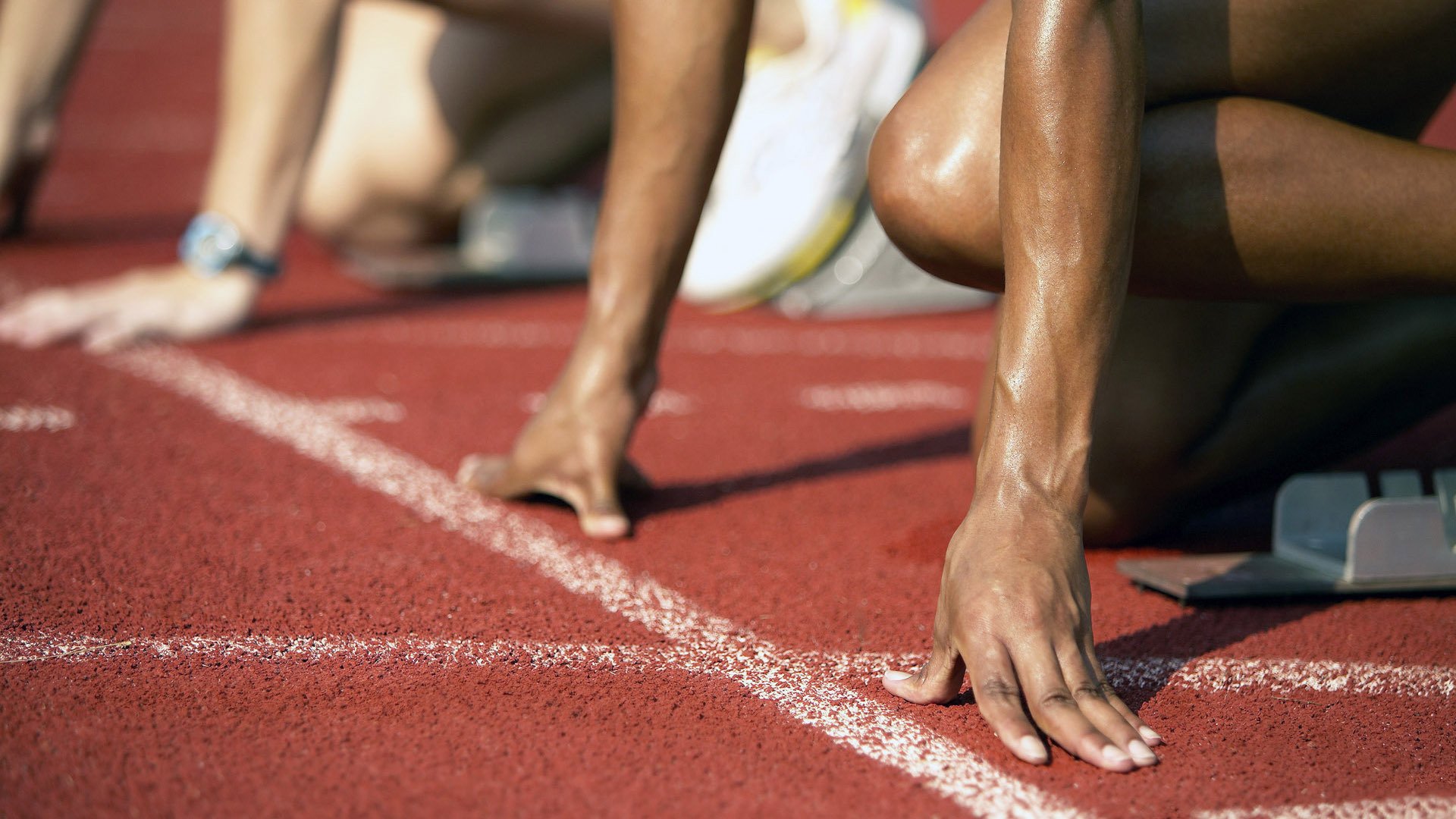 米切尔西决生死战接管比赛,掘金最后时刻击败马刺