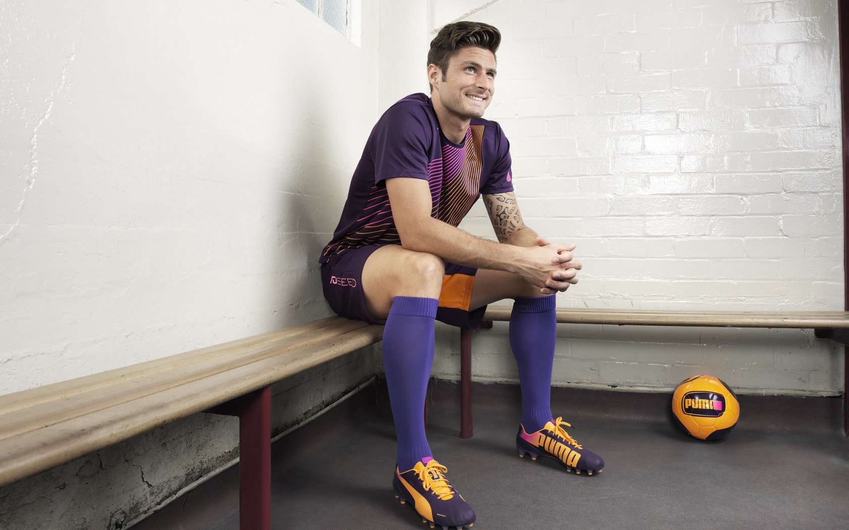 曼城战术风暴打穿希腊防线，奥斯梅恩数据爆炸背后的现代足球密码